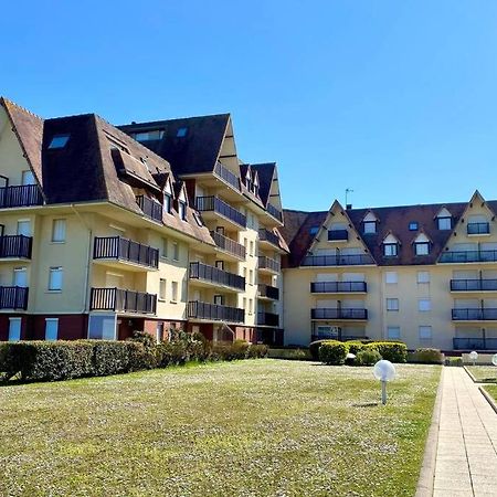 Studio Avec Acces A La Mer - Cabourg Kültér fotó